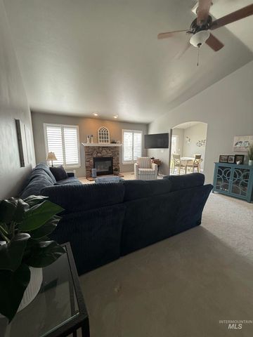 323 Arrowhead Path, Twin Falls, ID 83301