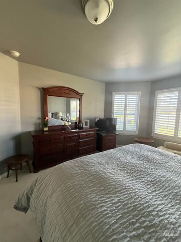 323 Arrowhead Path, Twin Falls, ID 83301