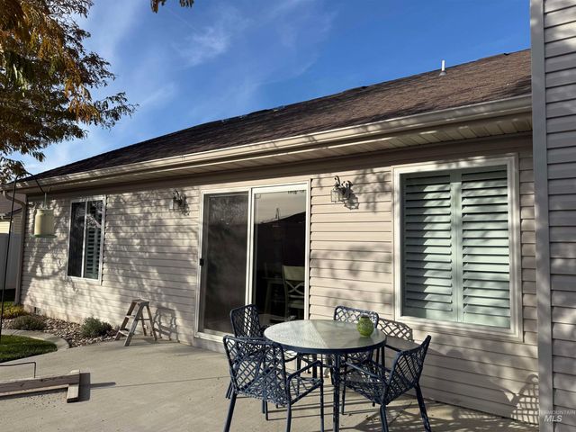 323 Arrowhead Path, Twin Falls, ID 83301