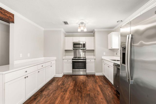 65 Junior Drive, Shalimar, FL 32579