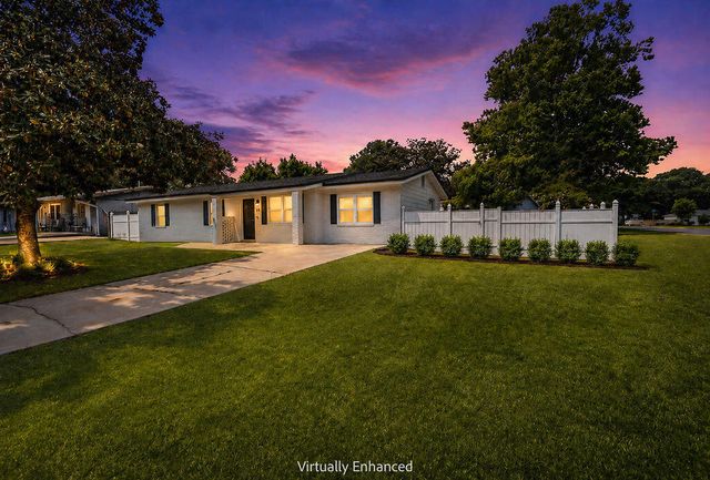 65 Junior Drive, Shalimar, FL 32579