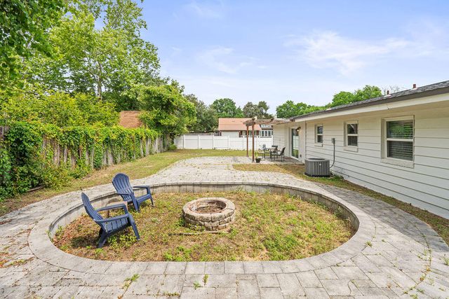 65 Junior Drive, Shalimar, FL 32579