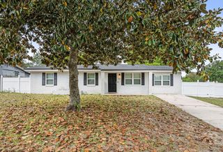 65 Junior Drive, Shalimar, FL 32579