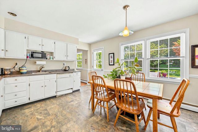 802 LITTLE SHILOH RD, West Chester, PA 19382