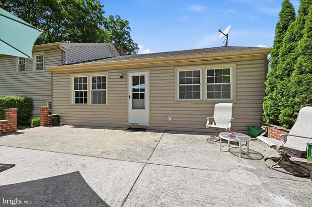 802 LITTLE SHILOH RD, West Chester, PA 19382