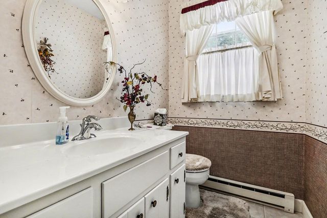 1709 Hacienda Drive, Stevensville, MI 49127