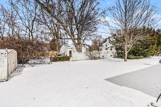 1709 Hacienda Drive, Stevensville, MI 49127