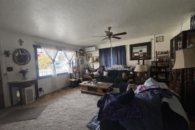 1039 SW I Street, Grants Pass, OR 97526