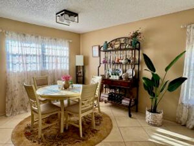 12 Lake Vista Trl Apt 201, Port St Lucie, FL 34952
