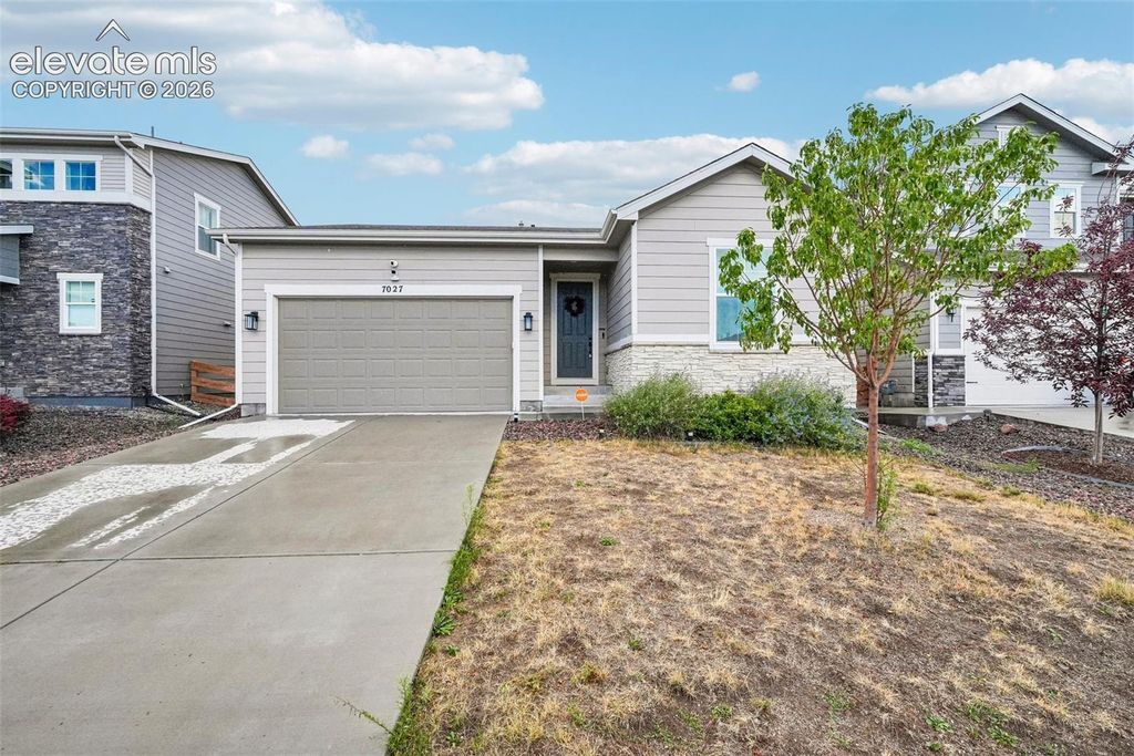 7027 Preble Drive, Colorado Springs, CO 80915 — exterior
