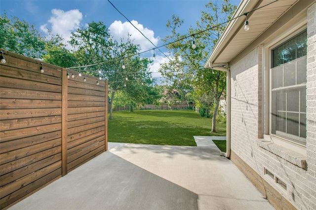 9208 San Fernando Way, Dallas, TX 75218