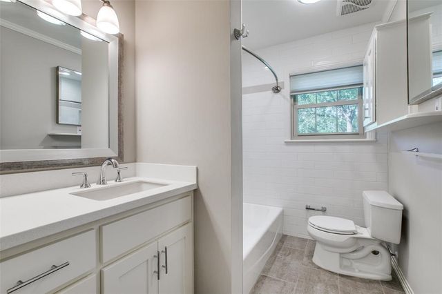 9208 San Fernando Way, Dallas, TX 75218