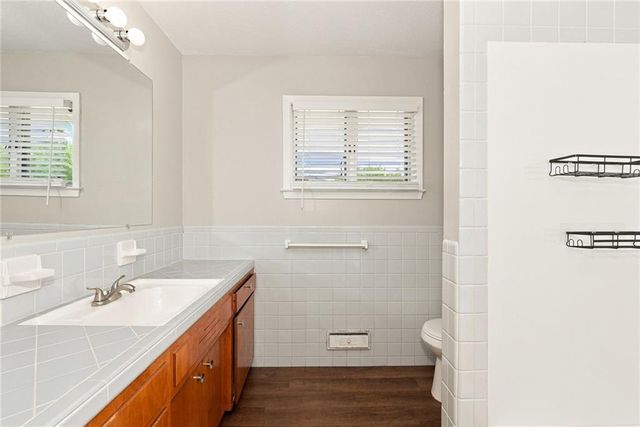 1405 N McCoy Street, Independence, MO 64050