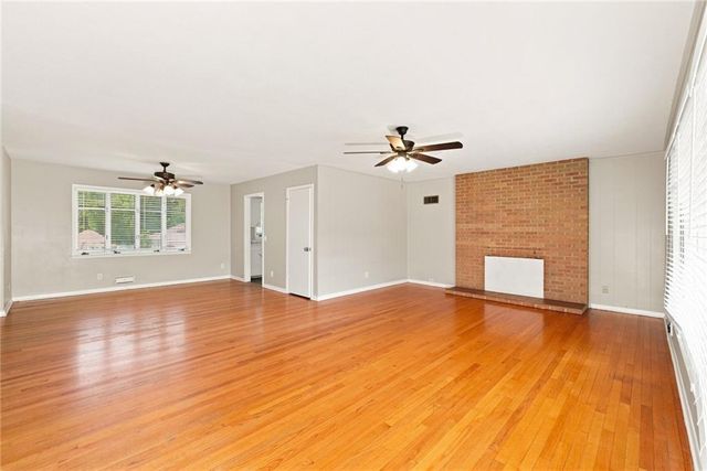 1405 N McCoy Street, Independence, MO 64050