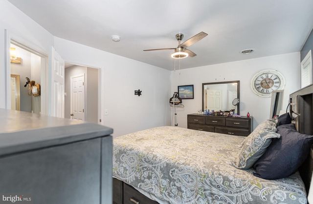 213 CROWN COURT, Waynesboro, PA 17268