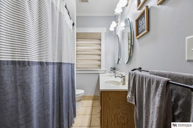 2955 Ryons Street, Lincoln, NE 68502