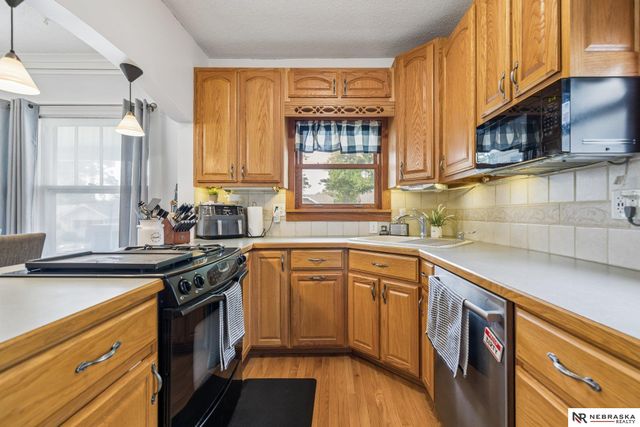 2955 Ryons Street, Lincoln, NE 68502