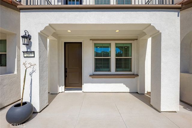 207 Colby Circle, Claremont, CA 91711