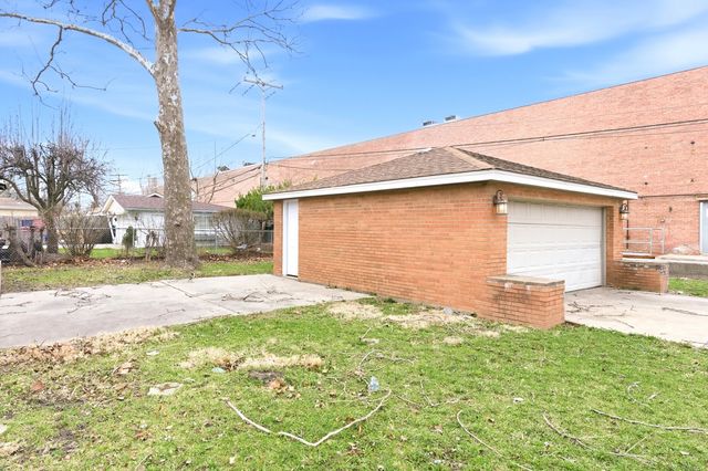 796 E 163rd Street, South Holland, IL 60473