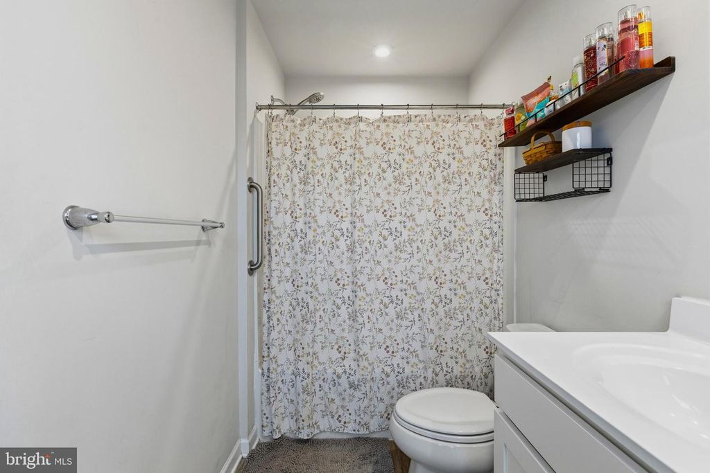Image 17 of property listing at 23 TEATREE LN, Elkton, MD 21921