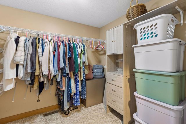 9249 Kaeding Avenue NE, Monticello, MN 55362