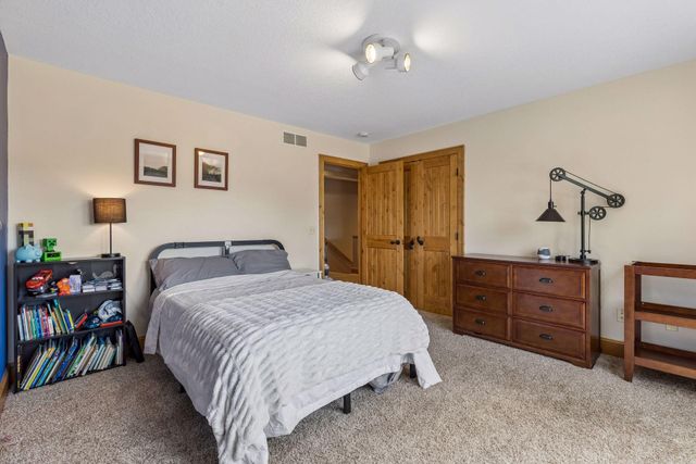 9249 Kaeding Avenue NE, Monticello, MN 55362