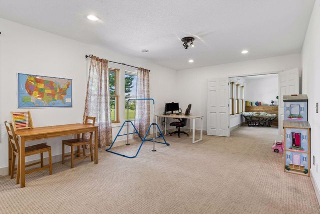 9249 Kaeding Avenue NE, Monticello, MN 55362