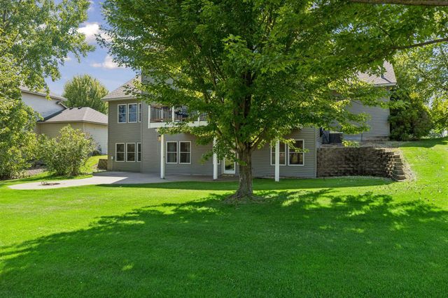 9249 Kaeding Avenue NE, Monticello, MN 55362