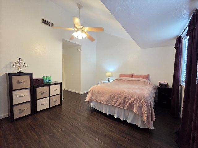 1103 Dulles Avenue 1402, Stafford, TX 77477