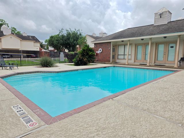 1103 Dulles Avenue 1402, Stafford, TX 77477