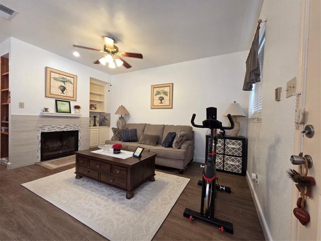 1103 Dulles Avenue 1402, Stafford, TX 77477