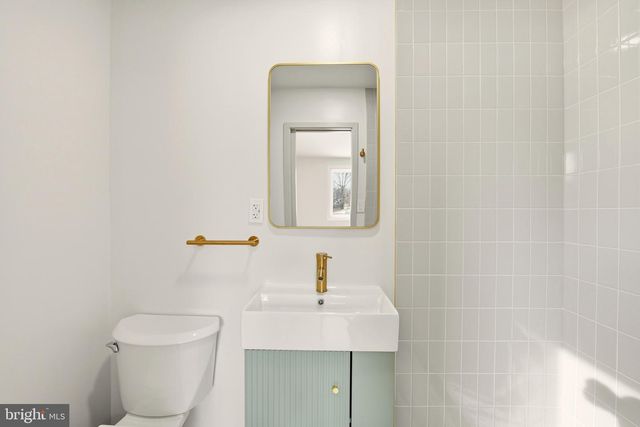 5717 COLON TER, Temple Hills, MD 20748