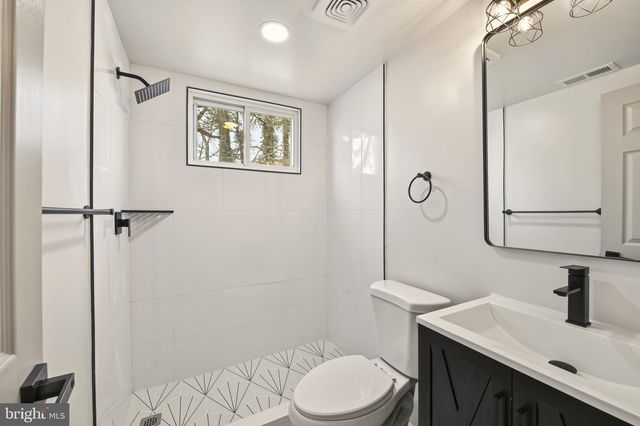 5717 COLON TER, Temple Hills, MD 20748