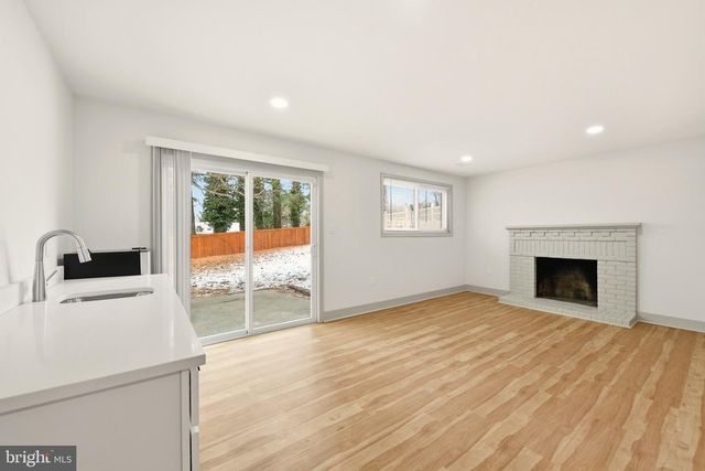 5717 COLON TER, Temple Hills, MD 20748