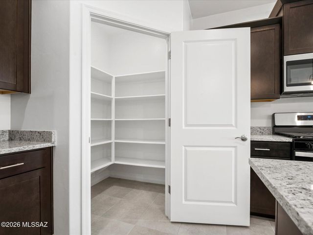 9729 W Hazelbrook Drive, Marana, AZ 85658