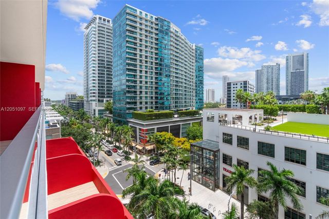 90 NE 32nd St 808, Miami, FL 33127