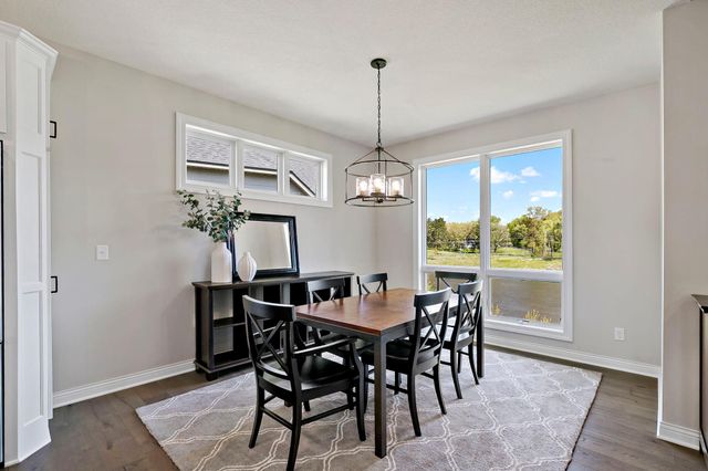 1945 Annika Drive N, Lake Elmo, MN 55042