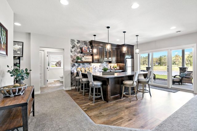 1945 Annika Drive N, Lake Elmo, MN 55042