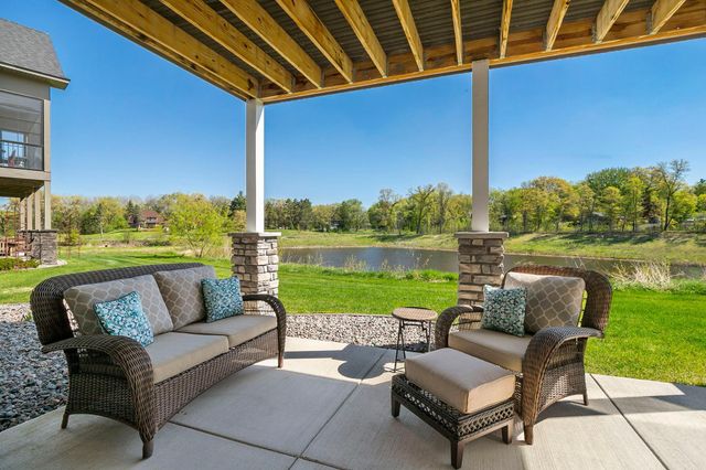 1945 Annika Drive N, Lake Elmo, MN 55042