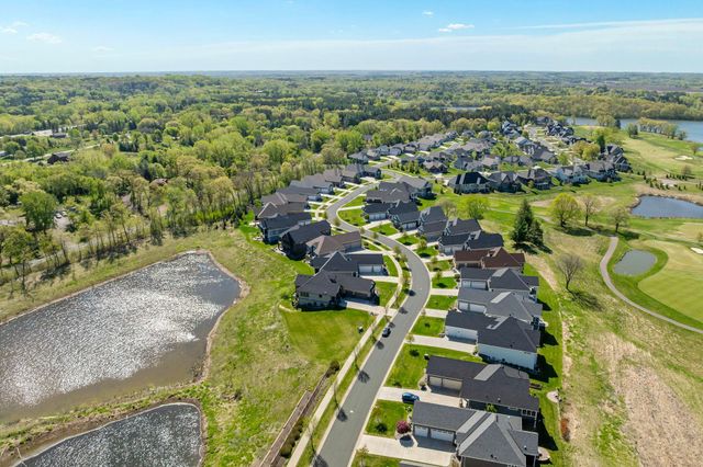 1945 Annika Drive N, Lake Elmo, MN 55042