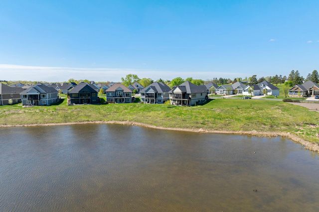 1945 Annika Drive N, Lake Elmo, MN 55042