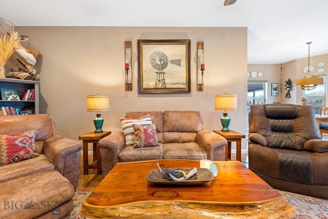 823 Madison Avenue, Ennis, MT 59729