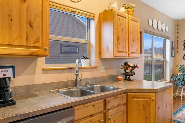 823 Madison Avenue, Ennis, MT 59729