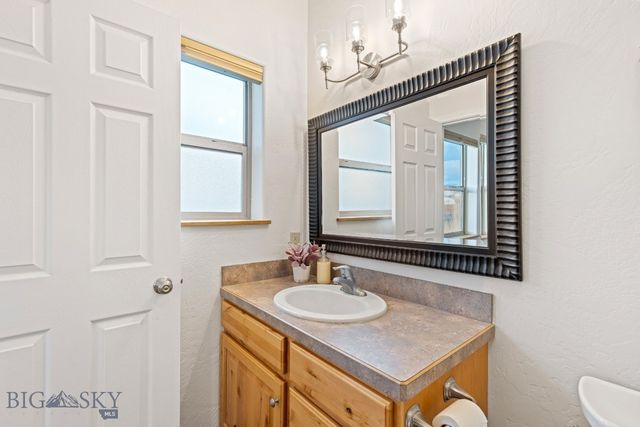 823 Madison Avenue, Ennis, MT 59729