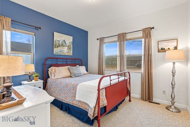 823 Madison Avenue, Ennis, MT 59729