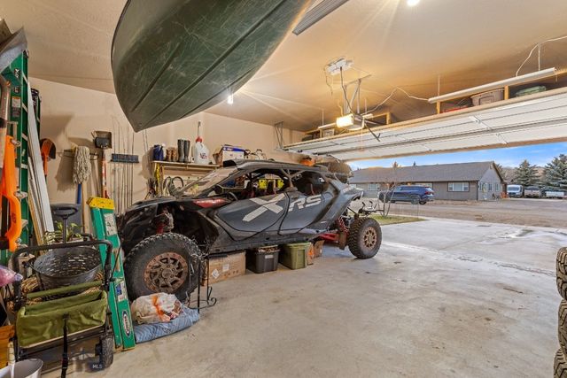 823 Madison Avenue, Ennis, MT 59729