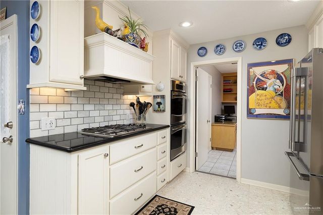 1512 Kerria Avenue, Mcallen, TX 78501