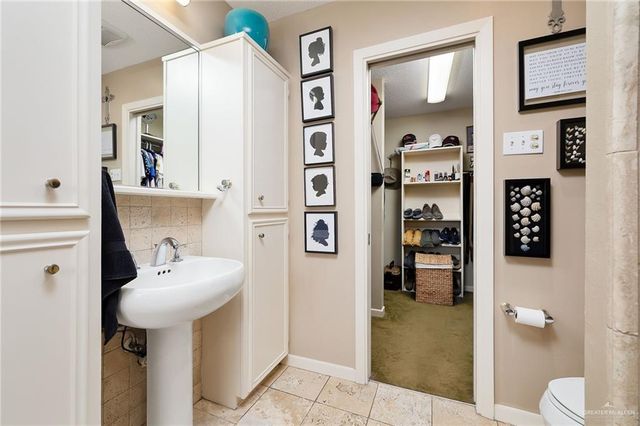 1512 Kerria Avenue, Mcallen, TX 78501