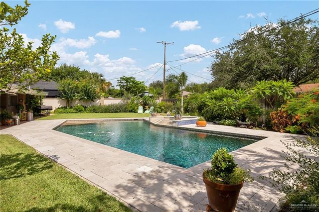 1512 Kerria Avenue, Mcallen, TX 78501