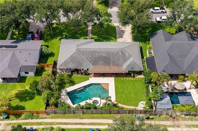1512 Kerria Avenue, Mcallen, TX 78501